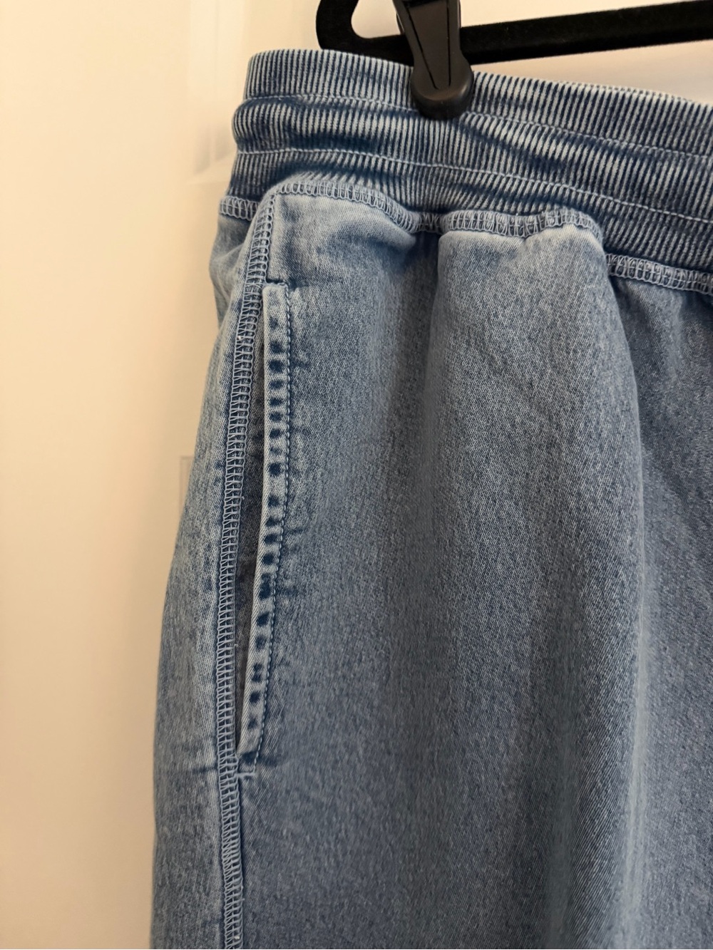 NWT aerie jeans - Picture 3 of 5